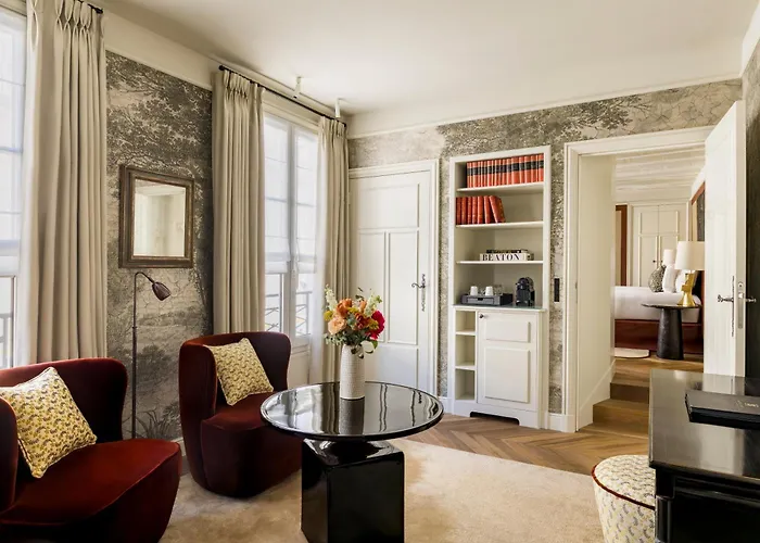Le Pavillon De La Reine & Spa, Place Des Vosges